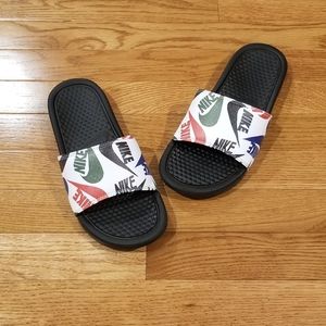 Nike slides 7